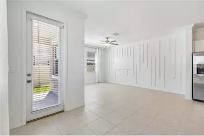 10811 Fowlers Bluff Court, Tampa, FL 33647 - Photo 11