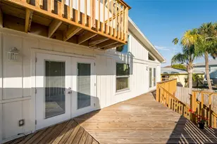 1870 Nebraska Ave NE, Saint Petersburg, FL 33703 - Photo 31