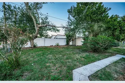 12904 College Hill Drive, Hudson, FL 34667 - Photo 9