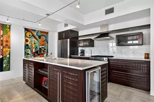 405 Central Ave, Saint Petersburg, FL 33701 - Photo 13