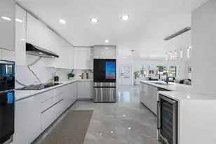 7905 9th Ave S, Saint Petersburg, FL 33707 - Photo 21