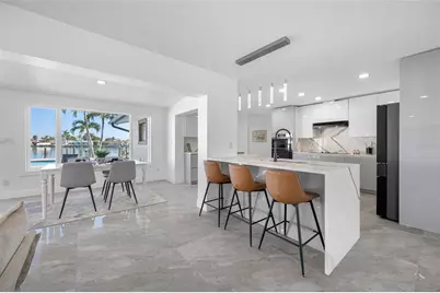 7905 9th Avenue S, Saint Petersburg, FL 33707 - Photo 15