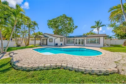 7905 9th Avenue S, Saint Petersburg, FL 33707 - Photo 53