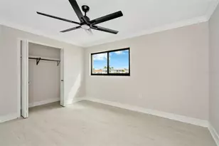 825 116th Ave, Treasure Island, FL 33706 - Photo 33