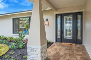 825 116th Ave, Treasure Island, FL 33706 - Photo 7