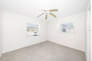 197 148th Ave E, Madeira Beach, FL 33708 - Photo 21