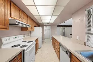 7104 Kirsch Ct, New Port Richey, FL 34653 - Photo 13