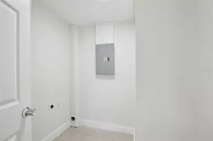 3808 Coral Dr, Tampa, FL 33619 - Photo 11