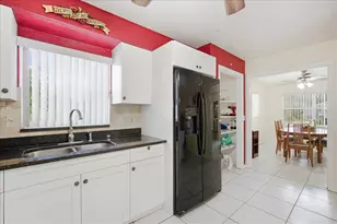 2101 W Kyra Dr, Tampa, FL 33612 - Photo 13