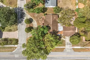 2101 W Kyra Dr, Tampa, FL 33612 - Photo 39