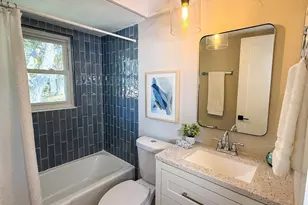 1470 Serpentine Dr S, Saint Petersburg, FL 33705 - Photo 15