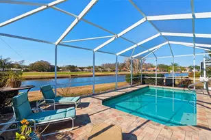 1040 Dartford Dr, Tarpon Springs, FL 34688 - Photo 19