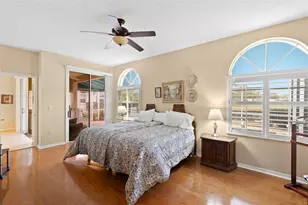 1040 Dartford Dr, Tarpon Springs, FL 34688 - Photo 15