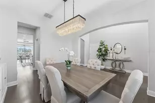 19484 Blossom Vine Ln, Lutz, FL 33558 - Photo 7