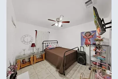 3306 E Chelsea Street, Tampa, FL 33610 - Photo 19