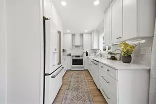 921 Cornelius Ave, Tampa, FL 33603 - Photo 3