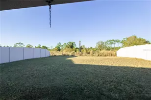 8022 Alamosa Wood Ave, Ruskin, FL 33573 - Photo 31