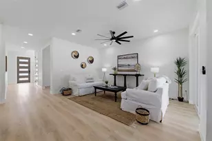 6805 S Elemeta St, Tampa, FL 33616 - Photo 25