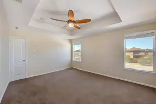 1902 Hawks View Dr, Ruskin, FL 33570 - Photo 21