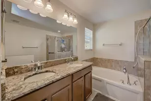 1902 Hawks View Dr, Ruskin, FL 33570 - Photo 23