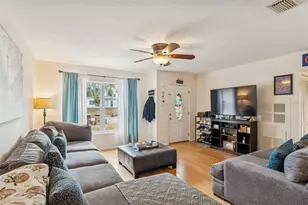 1234 Forrest Hill Dr, Clearwater, FL 33756 - Photo 5