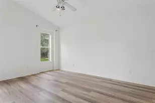 31351 Kirkshire Ct, Wesley Chapel, FL 33543 - Photo 19