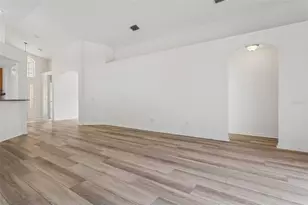 31351 Kirkshire Ct, Wesley Chapel, FL 33543 - Photo 13