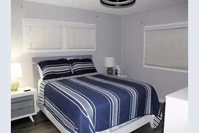 773 Royal Palm Circle, Largo, FL 33778 - Photo 9