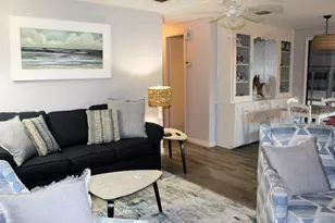 773 Royal Palm Cir, Largo, FL 33778 - Photo 7