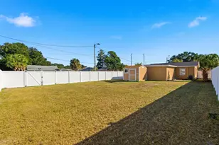 1801 13th Ave S, Saint Petersburg, FL 33712 - Photo 25