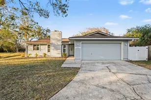 1954 Deerfield Dr, Lakeland, FL 33813 - Photo 1