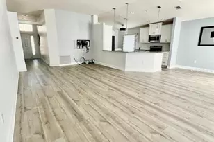 25330 Flying Ebony Ln, Wesley Chapel, FL 33544 - Photo 9