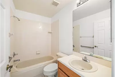 10246 Timberland Point Dr, Tampa, FL 33647 - Photo 19