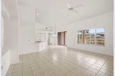 10246 Timberland Point Dr, Tampa, FL 33647 - Photo 7