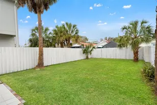 2113 W Cherry St, Tampa, FL 33607 - Photo 23
