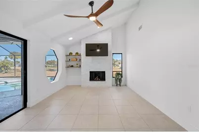 3872 Kingston Boulevard, Sarasota, FL 34238 - Photo 13