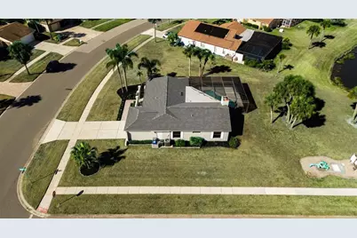 3872 Kingston Boulevard, Sarasota, FL 34238 - Photo 25