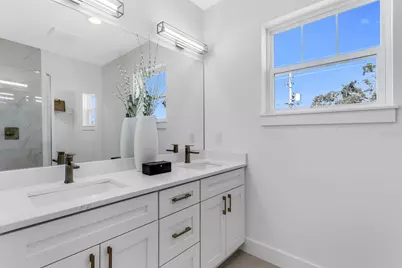 2138 W Chestnut Street, Tampa, FL 33607 - Photo 29