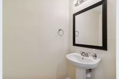 8707 Sheldon Creek Boulevard, Tampa, FL 33615 - Photo 5