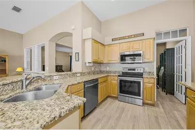 2225 Longmore Circle, Valrico, FL 33596 - Photo 5