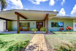 215 Garden Cir, Belleair, FL 33756 - Photo 3