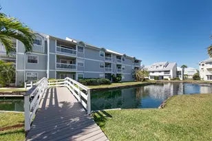 6931 Stonesthrow Cir N, Saint Petersburg, FL 33710 - Photo 35