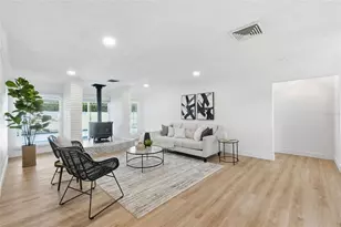 2770 Westchester Dr S, Clearwater, FL 33761 - Photo 5