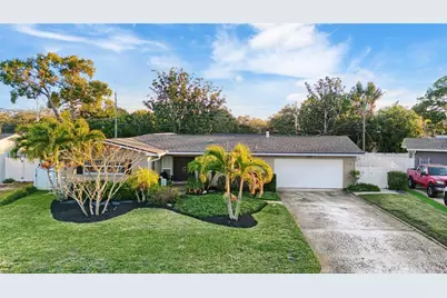1832 69th Avenue S, Saint Petersburg, FL 33712 - Photo 3
