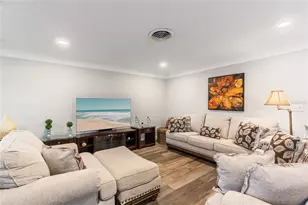 1832 69th Ave S, Saint Petersburg, FL 33712 - Photo 5