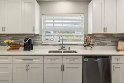 1832 69th Avenue S, Saint Petersburg, FL 33712 - Photo 11