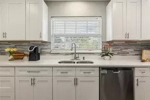 1832 69th Ave S, Saint Petersburg, FL 33712 - Photo 11
