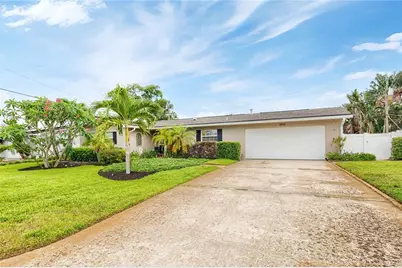 1832 69th Avenue S, Saint Petersburg, FL 33712 - Photo 3