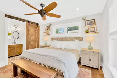 918 24th Avenue N, Saint Petersburg, FL 33704 - Photo 25