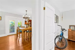 918 24th Ave N, Saint Petersburg, FL 33704 - Photo 17